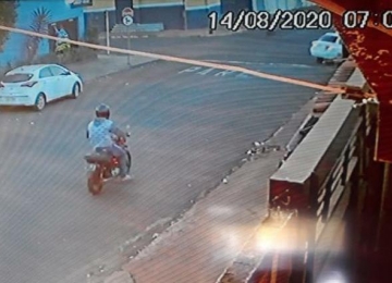 PM prende ladrão que foi filmado ao furtar celular no Jardim Goiás