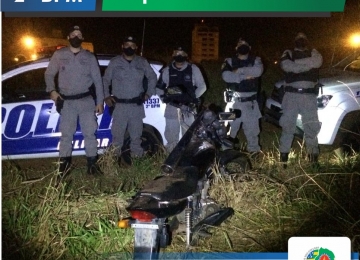 Polícia Militar recupera moto furtada localizada no fundo do prédio do Ministério Público