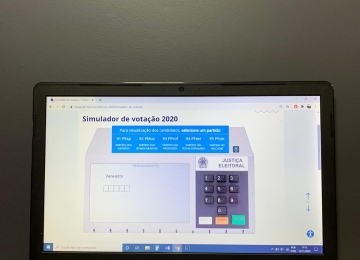 Eleição de 2020 terá simulador de voto pela internet