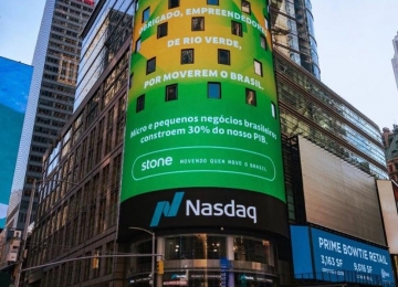 Rio Verde e Aparecida de Goiânia aparecem em painel da Times Square em Nova York