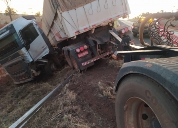 Jovem de Rio Verde morre em colisão com caminhão próximo a Jataí, na BR-364