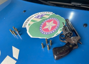 Polícia Militar prende dois homens por porte ilegal de arma de fogo em Rio Verde
