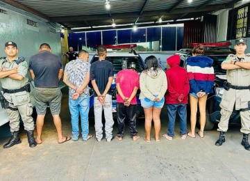 PM prende sete pessoas suspeitas de fazerem parte de uma grande quadrilha de tráfico de drogas em Rio Verde