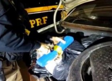 Ação policial resulta na apreensão de 121 kg de maconha
