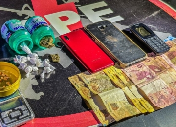 CPE prende traficante com três variedades de drogas na Vila Amália 