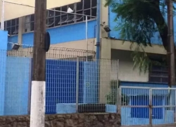 Dez alunos são socorridos após passarem mal por causa do calor em escola