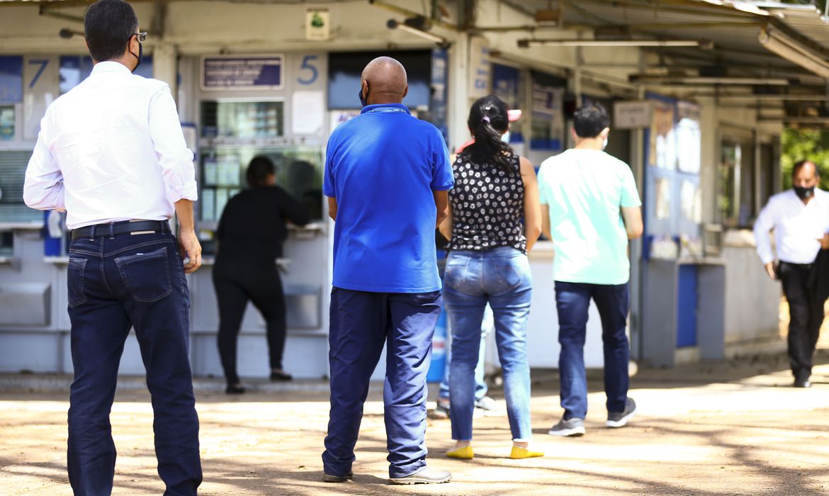 Bolão de Goiânia ganha R$ 17,4 milhões em sorteio da Dupla Sena de Páscoa