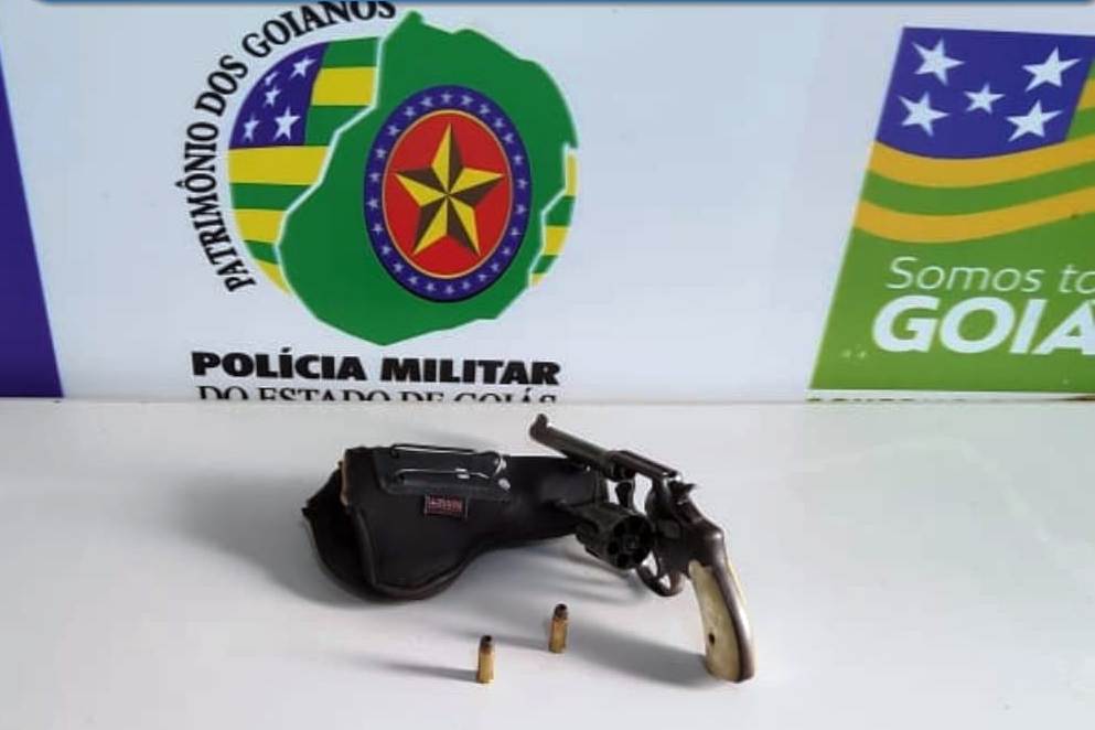 Equipes de polícia de Rio Verde prendem apreendem arma e municção em 03 ocorrências diferentes