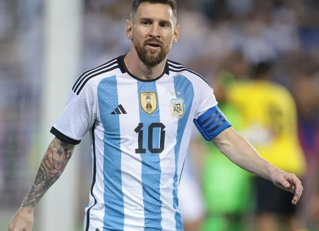 Argentina perde em estreia de Copa do Mundo pela primeira vez em 32 anos