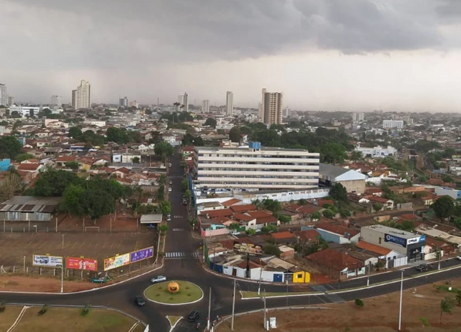 Calor em Goiás deve aumentar nos próximos dias, diz Cimehgo; Rio Verde terá sol e chuvas até o fim de semana