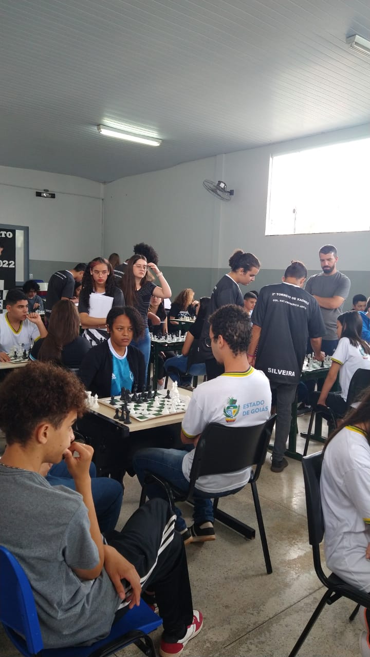 Alunos da rede estadual participam de Campeonato de Xadrez em Rio Verde