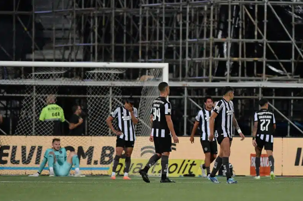 Coluna Marcos Paulo: VEXAME HISTÓRICO DO BOTAFOGO EM 2023 SERVE COMO LIÇÃO DE VIDA