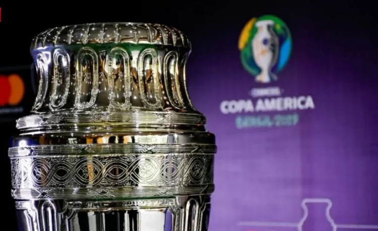 Lewandowski determina prazo de 5 dias para Bolsonaro apresentar informações sobre a Copa América no Brasil