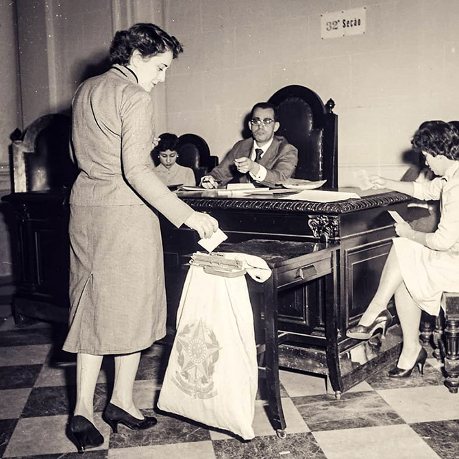 Coluna Thais Cabral: VOTO FEMININO: HÁ MENOS DE 100 ANOS, O TEMA CAUSOU RESISTÊNCIA E MUITAS CRÍTICAS