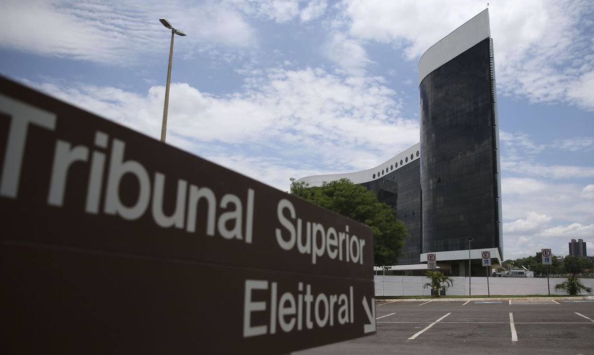 Eleições 2022: TSE indefere candidatura de 30 políticos de Goiás