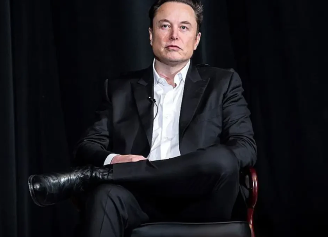 Elon Musk desabafa no X sobre dinheiro não poder 