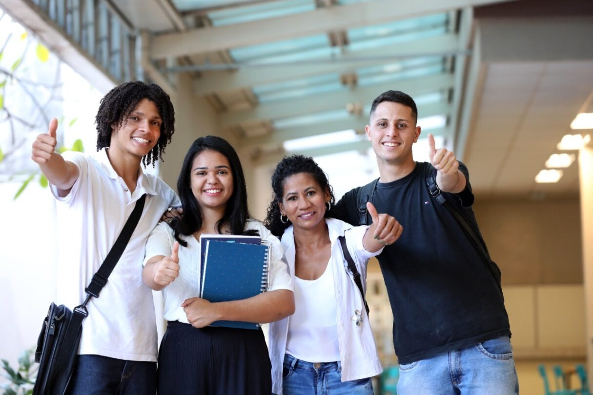 Estudantes tem até o dia 31/01 para renovar bolsa do ProBem