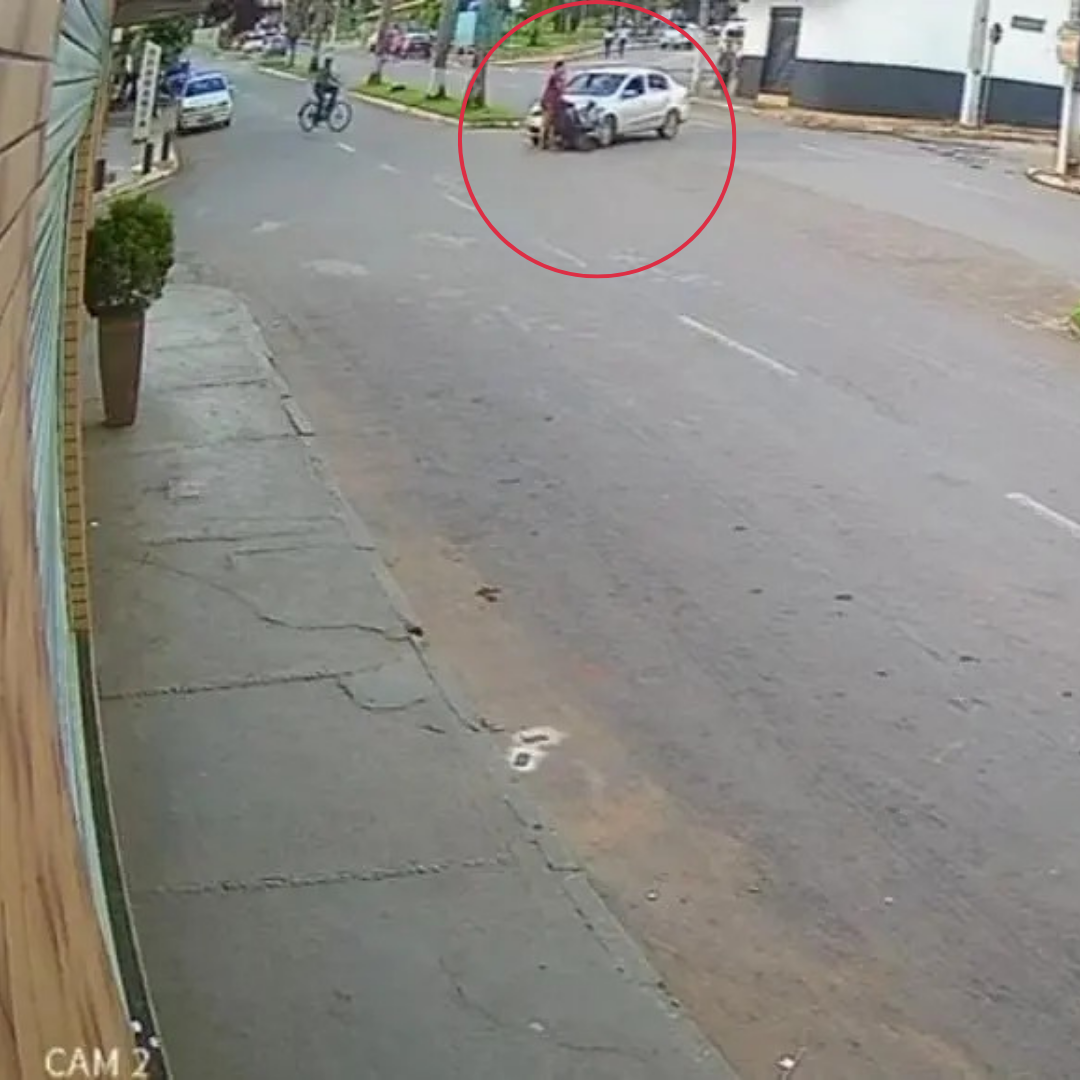 Motorista atropela mãe e duas crianças que aguardavam para travessar rua