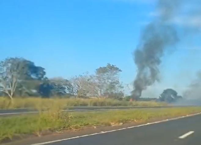 Focos de incêndio começam a se intensificar nas rodovias goianas