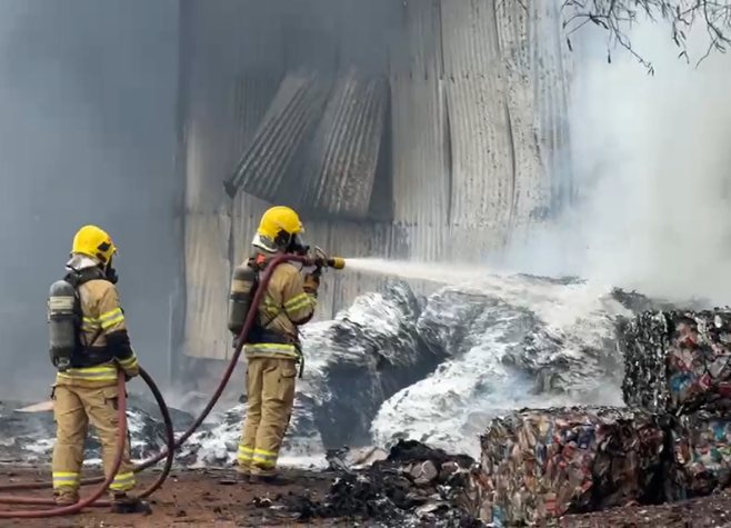 Fogo de pastagem atingiu cooperativa e deixou prejuízos em Rio Verde