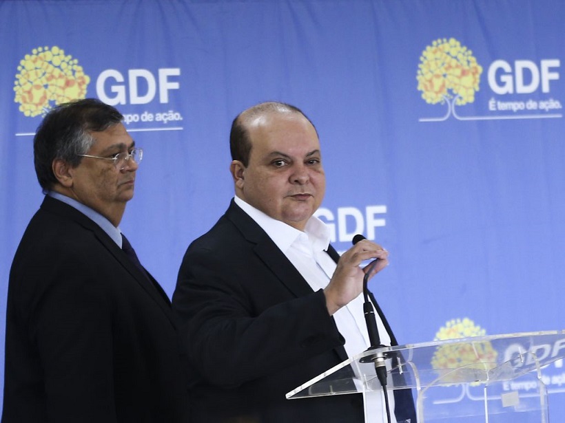 Moraes afasta governador do Distrito Federal por 90 dias e manda desocupar acampamentos