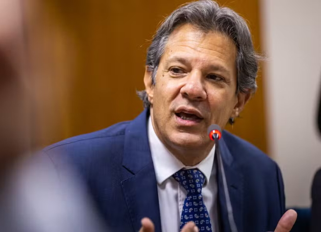 Haddad diz que governo vai enfrentar bets que causam dependência psicológica