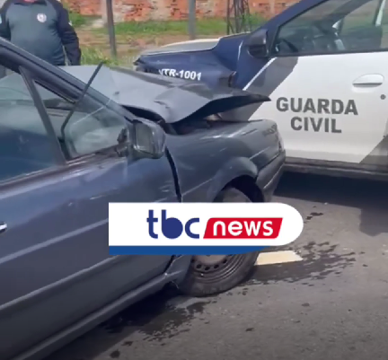 Vídeo mostra homem que bateu em viatura da GCM em Goiânia