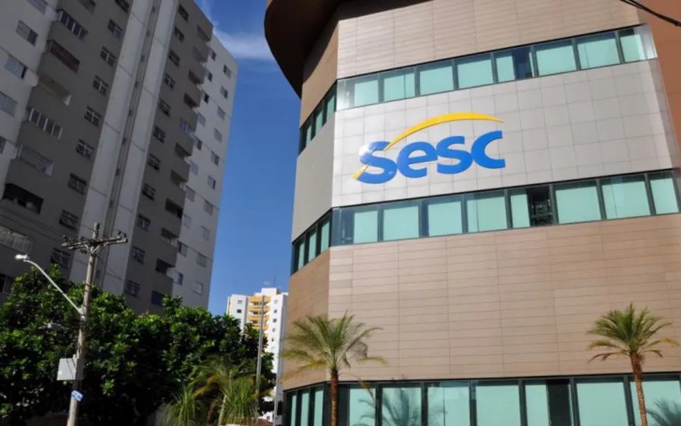 Sesc faz seleção com salários de até R$ 4,4 mil em Goiás