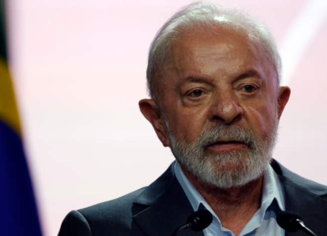 Lula veta projeto que reconhecia estágio como experiência profissional