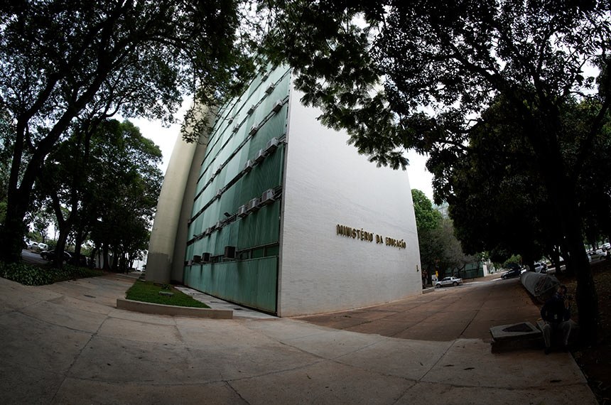 MEC desbloqueia os R$ 366 milhões do orçamento das universidades e institutos federais