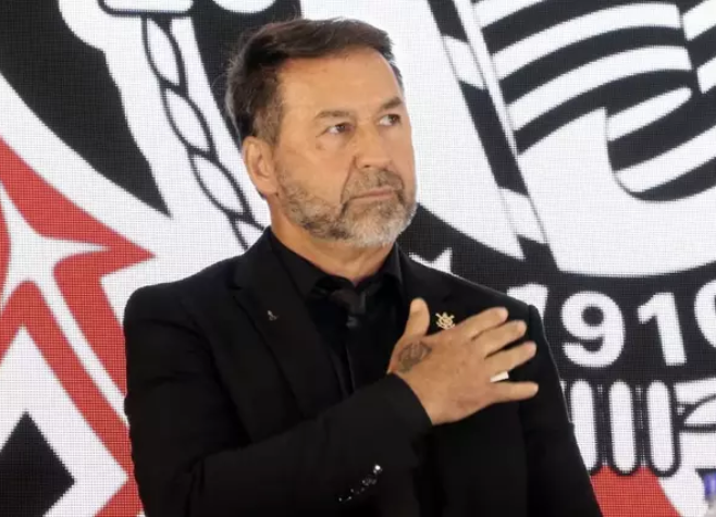 Corinthians: Votação que pode tirar Augusto Melo da presidência do timão acontece nesta segunda (02)