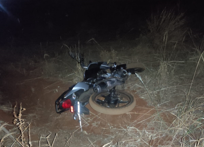 Motociclistas são flagrados realizando manobras em via pública no Reserva do Parque, em Rio Verde