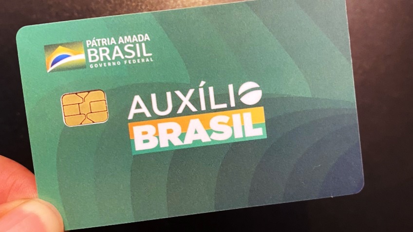 Nova rodada de pagamentos de Auxílio Brasil e vale-gás começa nesta segunda