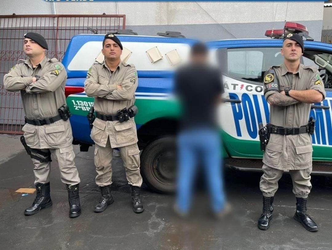 PM prende foragido da justiça no bairro Popular de Rio Verde