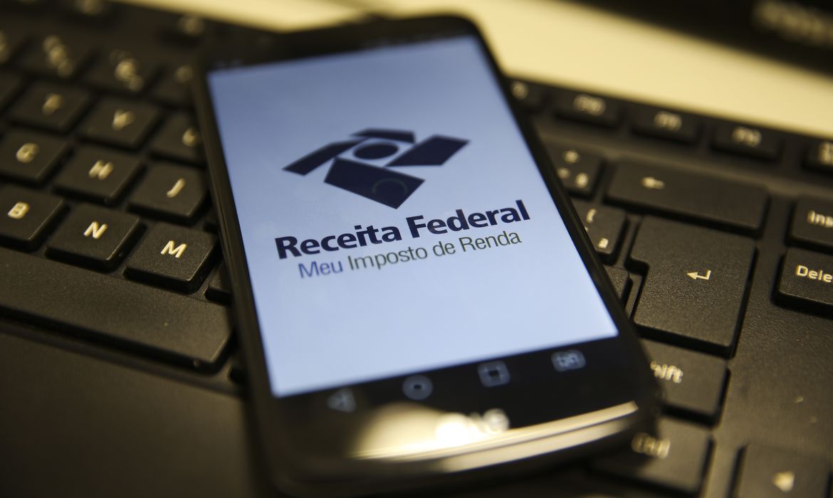 Receita Federal anuncia novas regras para entrega da declaração do Imposto de Renda 2023