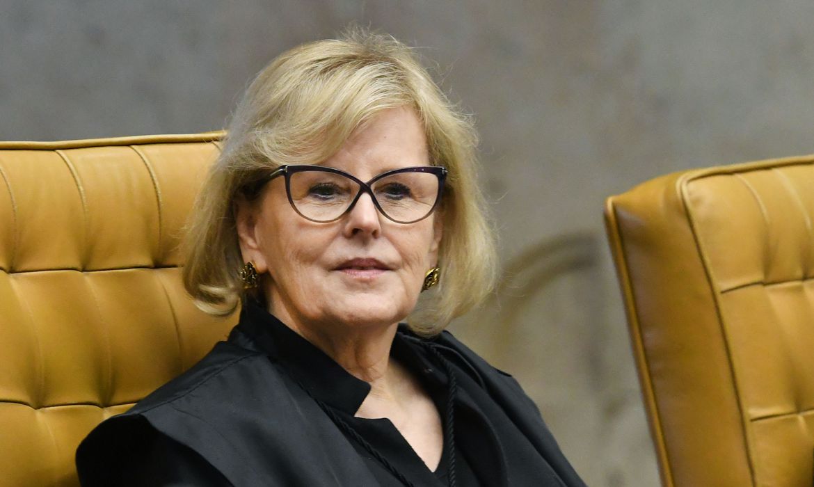 Rosa Weber será empossada para presidência do STF hoje sem confirmação da presença do presidente da República