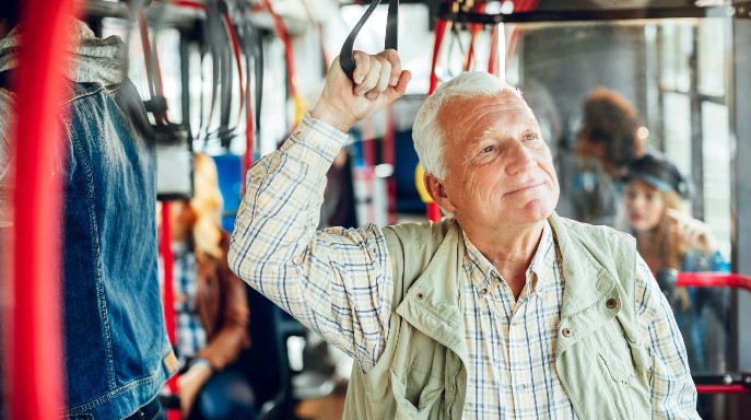 Auxílio para gratuidade de transporte público para idosos deve ser solicitado até 9 de setembro