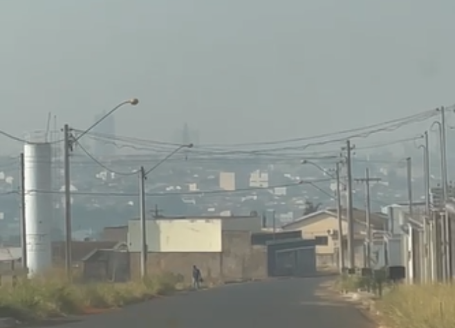 Nuvens de fumaça em Goiás devem se dissipar apenas no início das chuvas, em outubro 