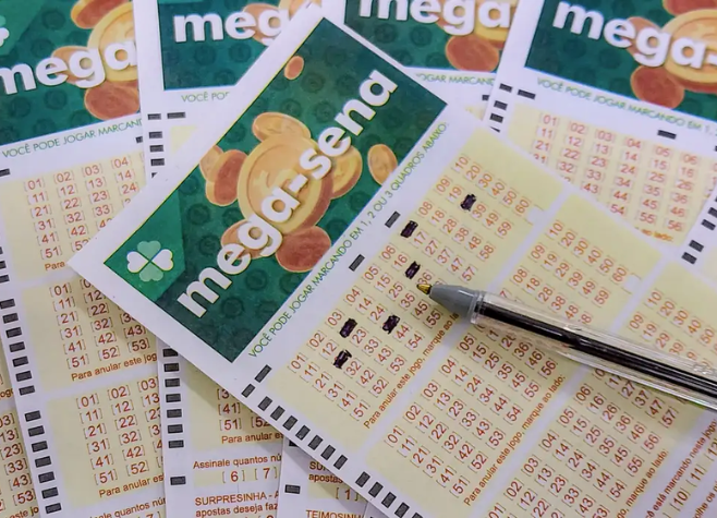 Mega-Sena pode pagar R$ 45 milhões neste sábado (9)