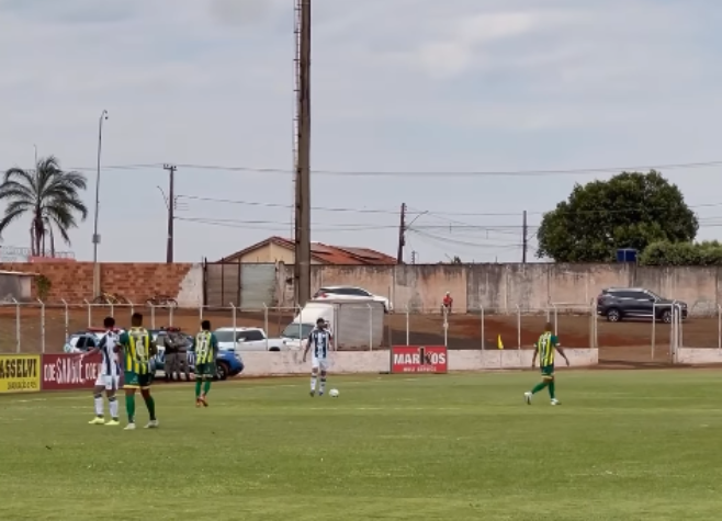 Rio Verde fica no 0 a 0 com Bom Jesus e mantém liderança da Divisão de Acesso