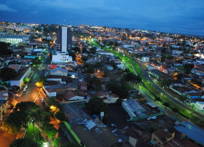 Avião que caiu em Vinhedo esteve em Rio Verde na quinta-feira (08/08)