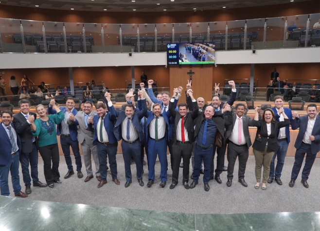 Bruno Peixoto é reeleito na presidência da Assembleia Legislativa de Goiás nesta quarta-feira (30)