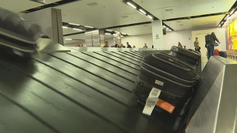 PF realiza segunda fase de operação contra esquema de tráfico internacional de drogas que trocava bagagens em aeroportos