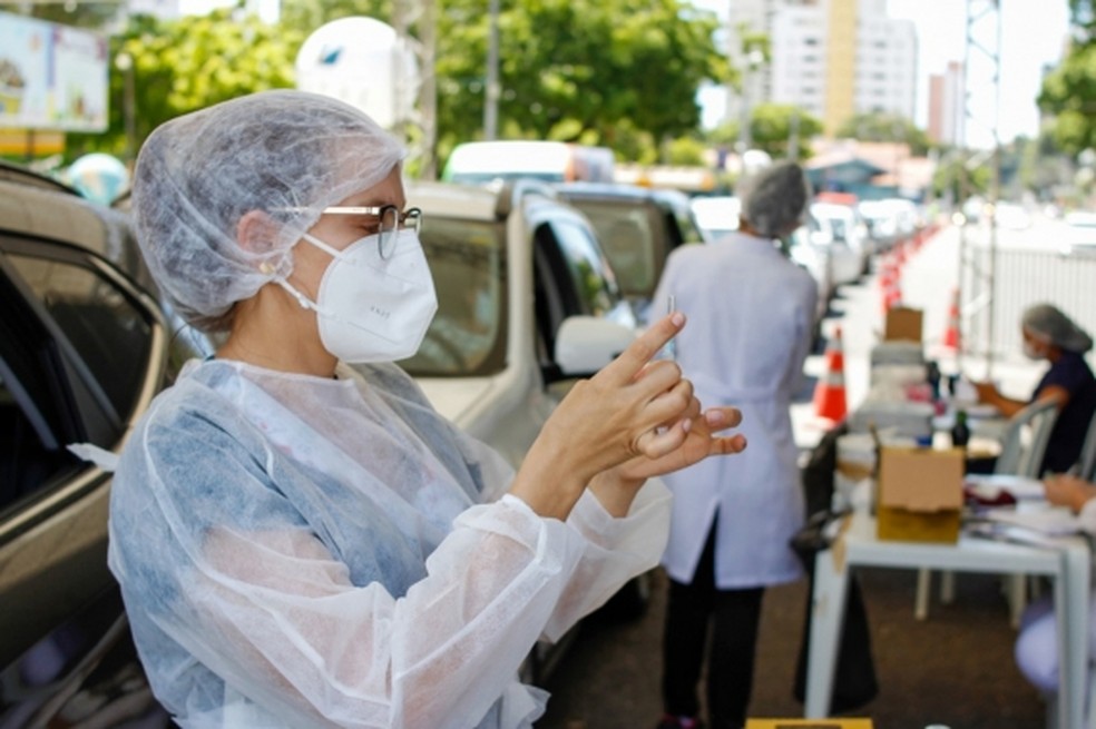 Trabalhadores da Saúde de Rio Verde serão vacinados contra a Covid nesta segunda (26)