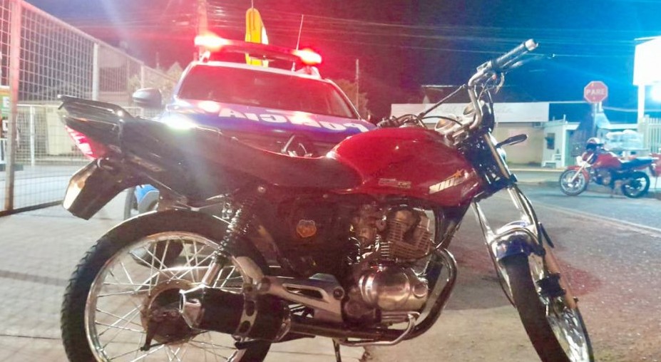 Motocicleta apreendida por escapamento irregular e perturbação do sossego no Setor Morada do Sol