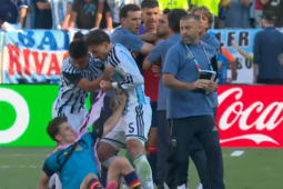 Fifa pune Argentina por racismo, discriminação e confusão durante a Copa