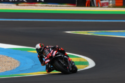 Bezzecchi vence em Goiânia em histórico da MotoGP ao Brasil