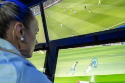 Brasileirão terá impedimento semiautomático a partir da 20ª rodada; tecnologia estreia neste sábado (25)
