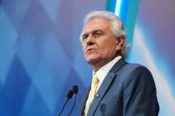 Caiado critica embates entre Lula, Trump e aliados de Bolsonaro e cobra foco nos problemas do Brasil