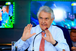 Caiado diz que impeachment de ministros do STF pode acontecer caso chegue à Presidência